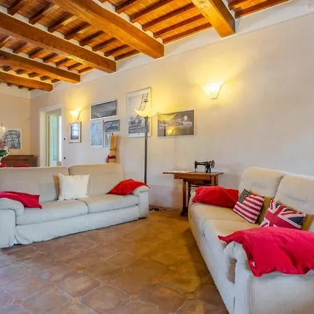 Villa Rossa Large Private Pool Wifi