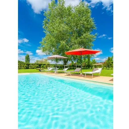 Rossa Large Private Pool Wifi Pisa