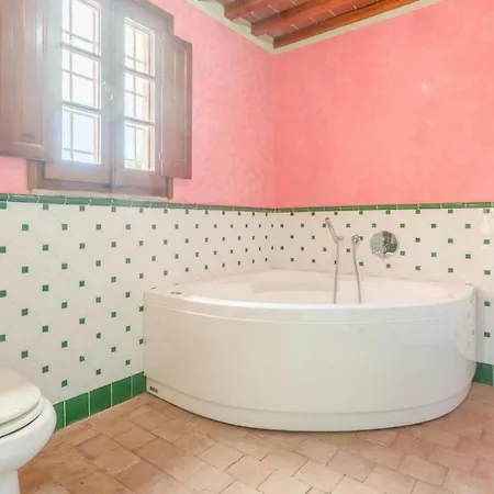 Rossa Large Private Pool Wifi *