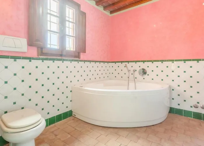 Rossa Large Private Pool Wifi *