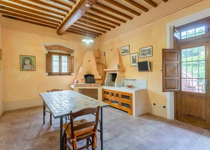 Rossa Large Private Pool Wifi