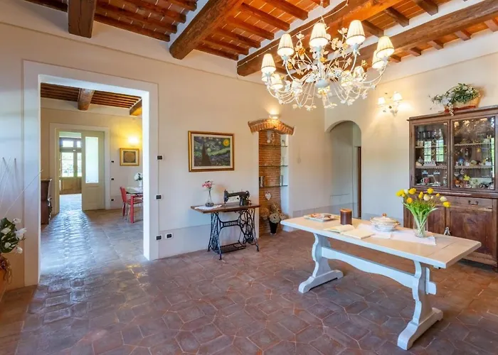 Rossa Large Private Pool Wifi فيلة بيزا